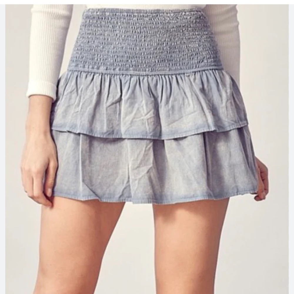 MIXOLOGY GAB AND KATE Denim Acid Wash Ruffle Short Skirt